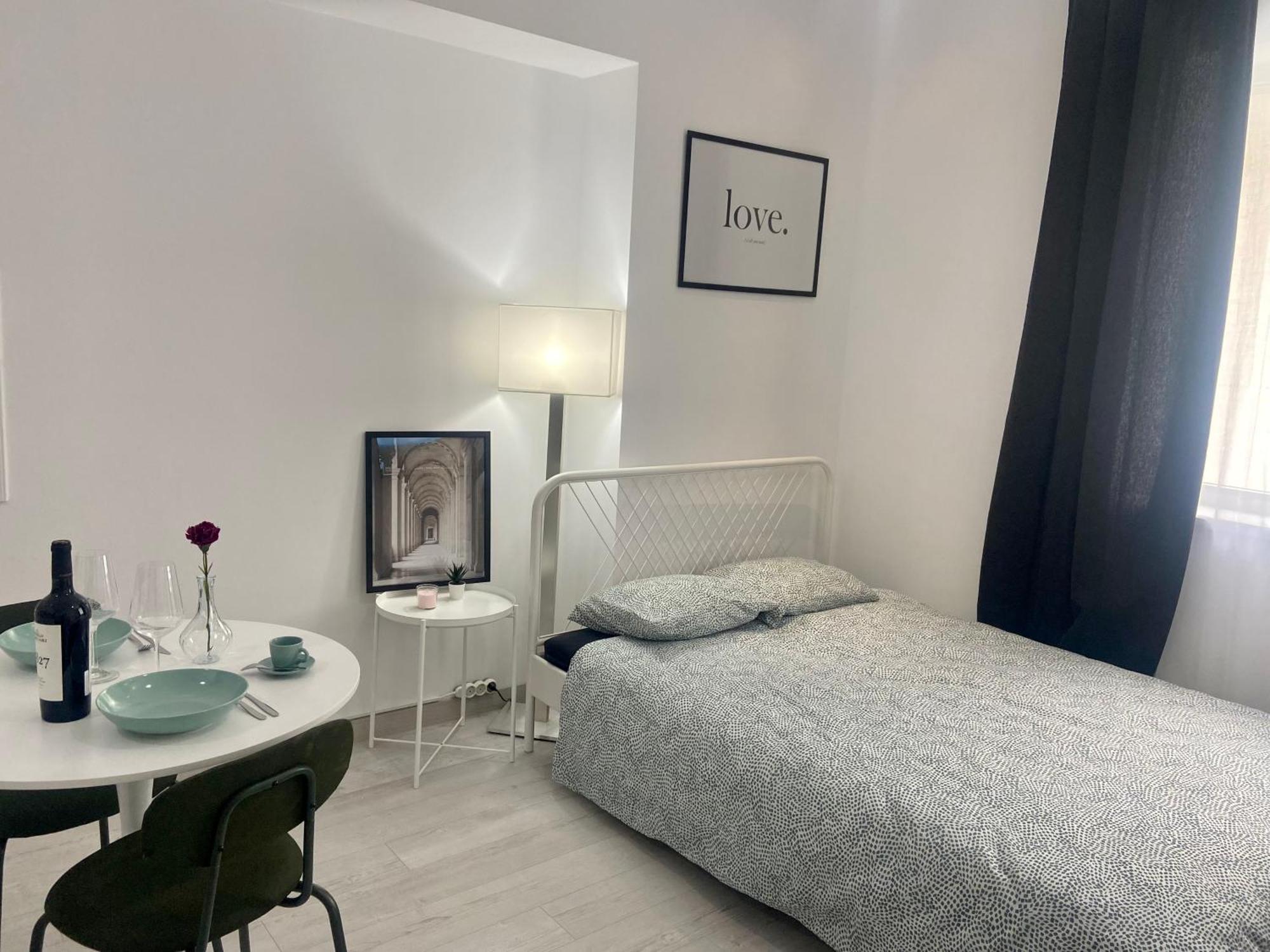 Aparthotel Rin Grand Residence Bucarest Esterno foto