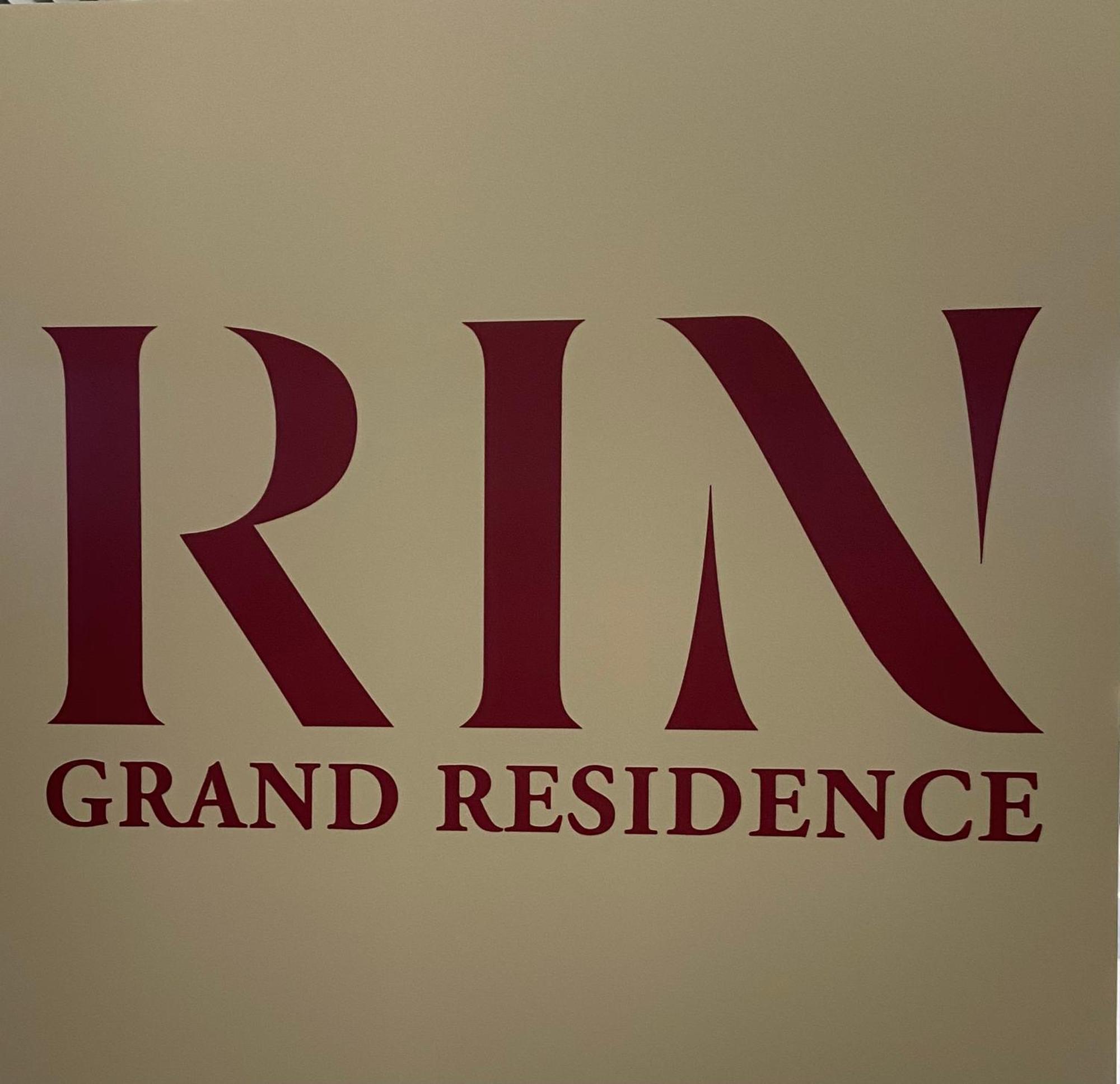 Aparthotel Rin Grand Residence Bucarest Esterno foto